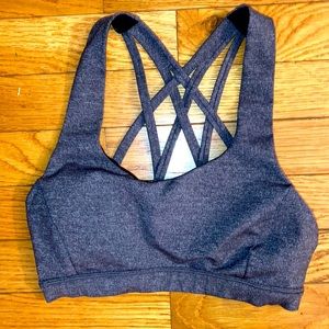 LULULEMON sz 2 NWOT Strappy back graphite Grey heather sports top with pads